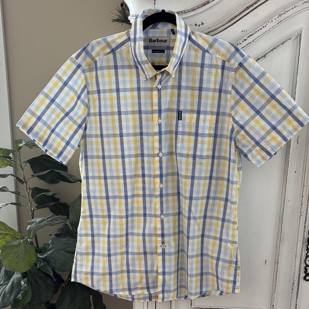 Barbour Shirt Mens Medium Button Down Tailored Fit Short Sleeve Multi Colored